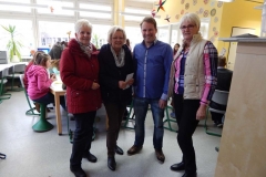 Spendenübergabe an das Siegtal-Gymnasium